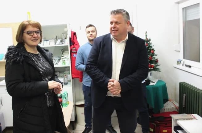 Gradonačelnica Marija Šarić i njen zamjenik Domagoj Katić posjetili žurne gradske službe