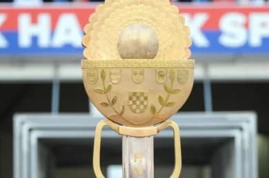 Tko osvaja Hrvatski nogometni kup?