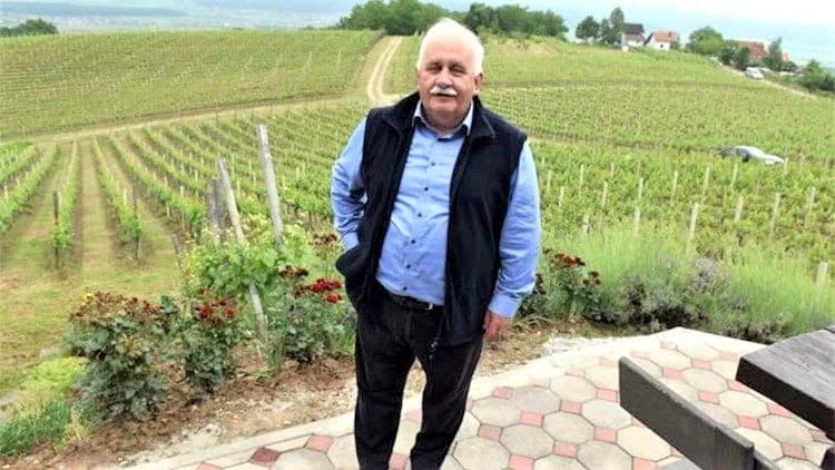 Razgovor pleterničkog vinara i aktivnog vjernika Marinka Markote za Vatikanski radio
