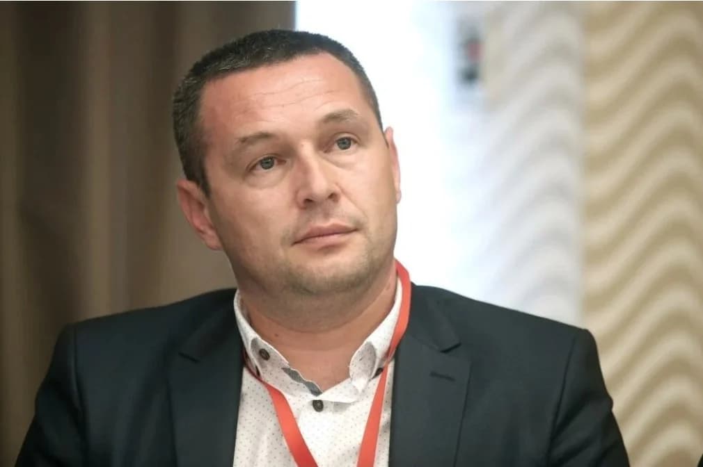 Ustavni stručnjak prozvao Milanovića: Vojarna nije njegova šupa da on u njoj ministru može zabraniti govoriti!