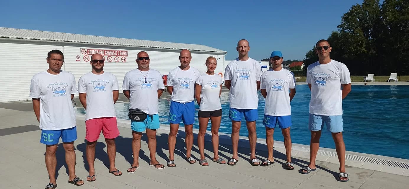 Počela popularna škola plivanja: Plivati uči gotovo 500 djece