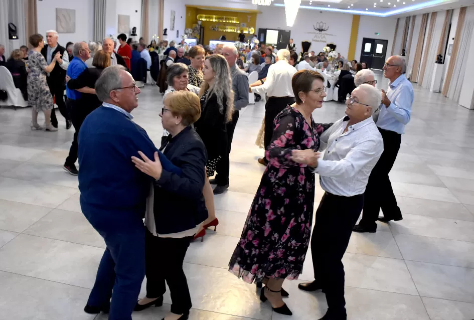 LIČKA VEČER 2025.: Ličani dijele zavičajnost  sa ljudima oko sebe