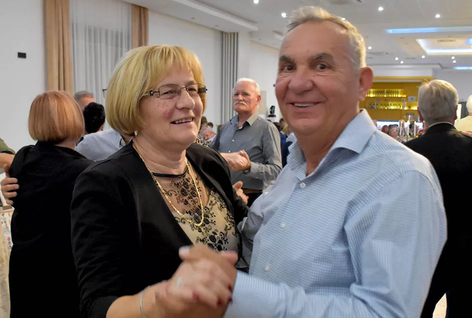 LIČKA VEČER 2025.: Ličani dijele zavičajnost  sa ljudima oko sebe