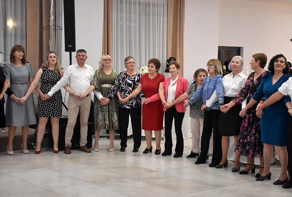 LIČKA VEČER 2025.: Ličani dijele zavičajnost  sa ljudima oko sebe