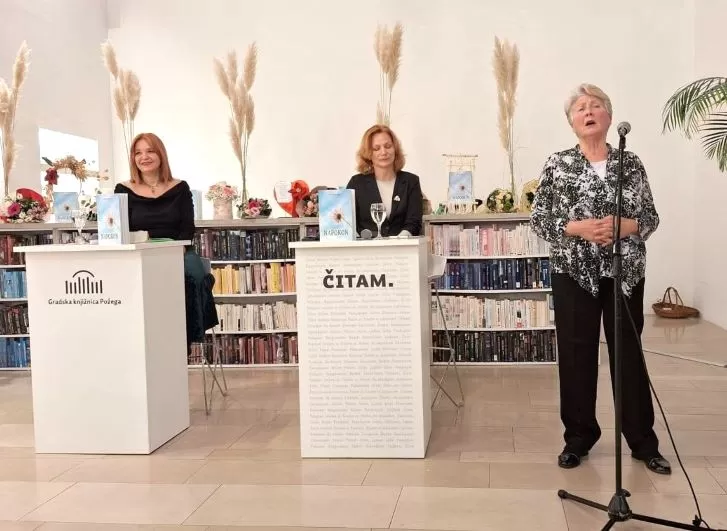 POETSKA VEČER  Predstavljena zbirka pjesama „Napokon“ požeške pjesnikinje Verice Sinjaković