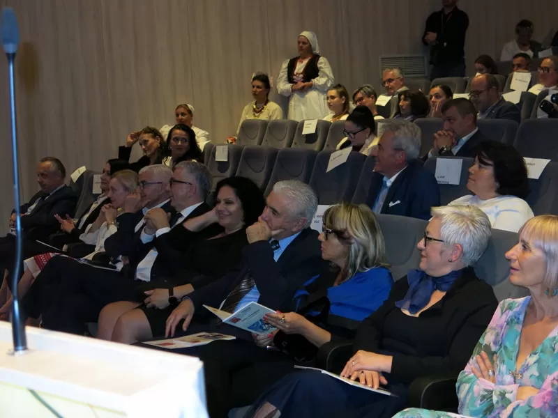 I selo ima svoju misicu: Aleksandra iz Iloka najuzornija hrvatska seoska žena 2025.!