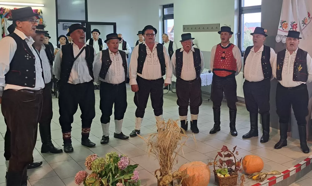 Miris kruha i dobrote: Ruščica pokazala veliko srce za malu djecu velikih potreba