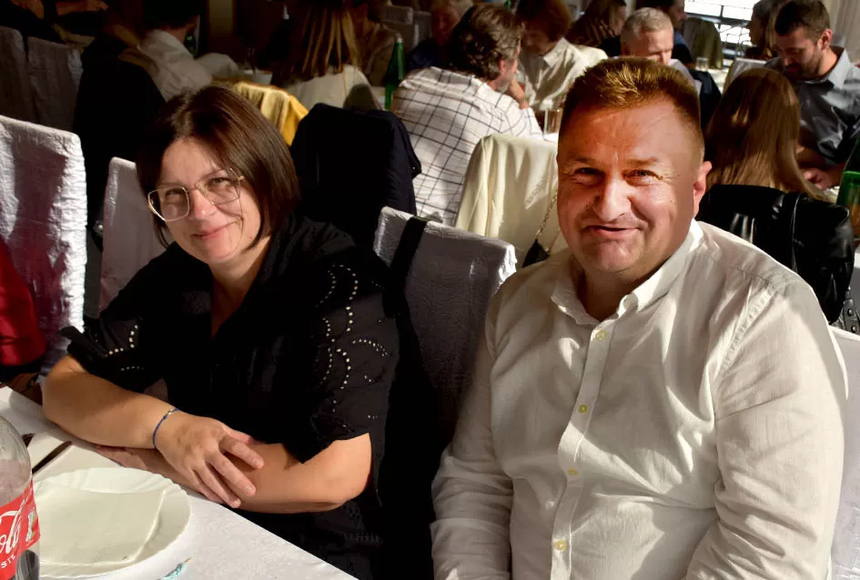 Dva osmijeha, dvostruka radost: Blizanci Dora i Lovro kršteni u Požegi
