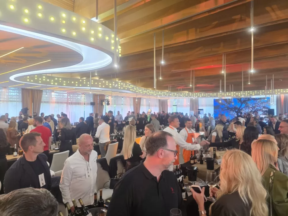 Kutjevo d.d. među zvijezdama regije na VINOSAUR 2025 – festivalu vina i gastronomije u Banja Luci
