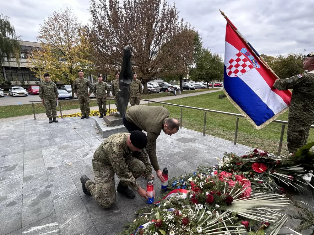 Slavonski Brod dočekao sudionike 4. Memorijalne hodnje za žrtve Vukovara