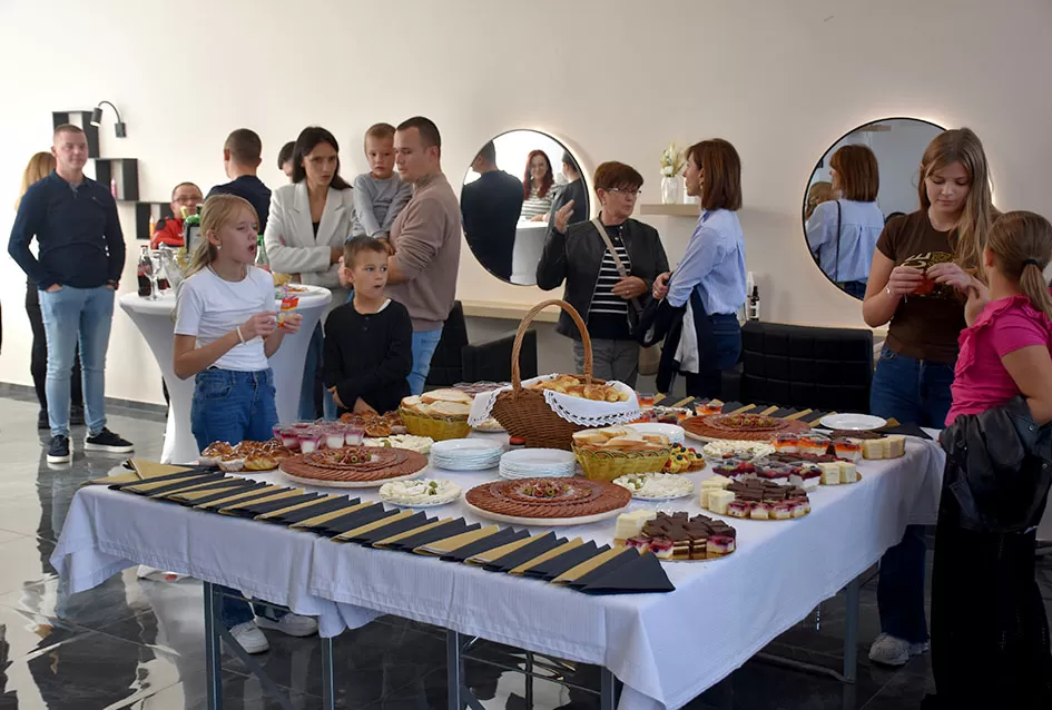 Požega bogatija za još jedno mjesto ljepote, otvoren frizerski salon „Boss“