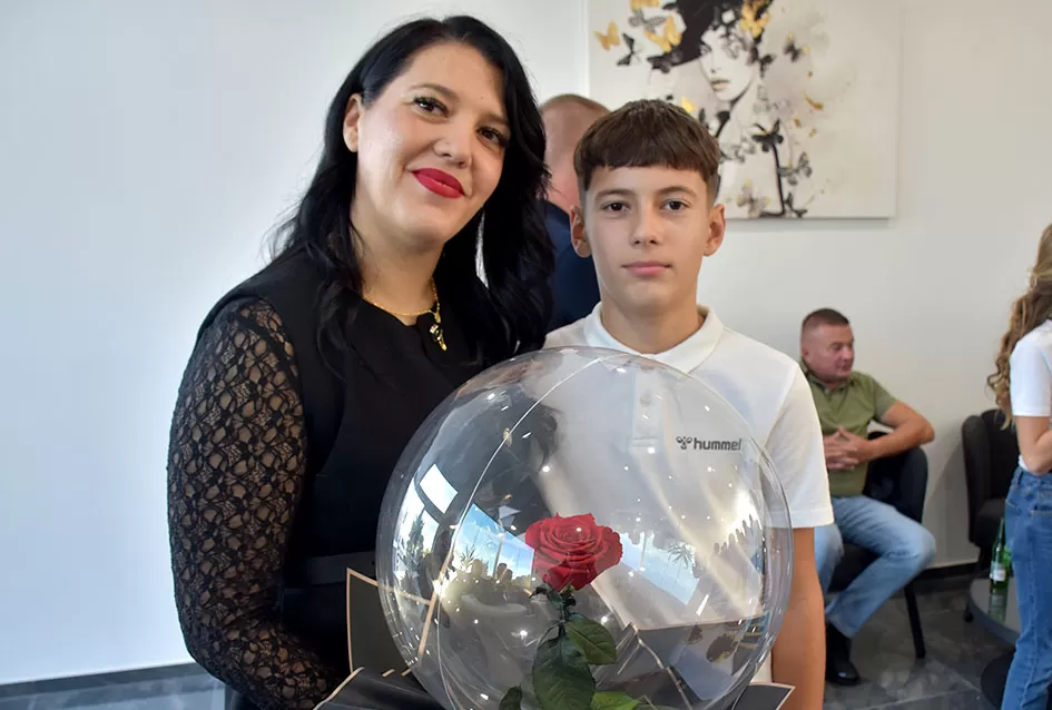 Požega bogatija za još jedno mjesto ljepote, otvoren frizerski salon „Boss“