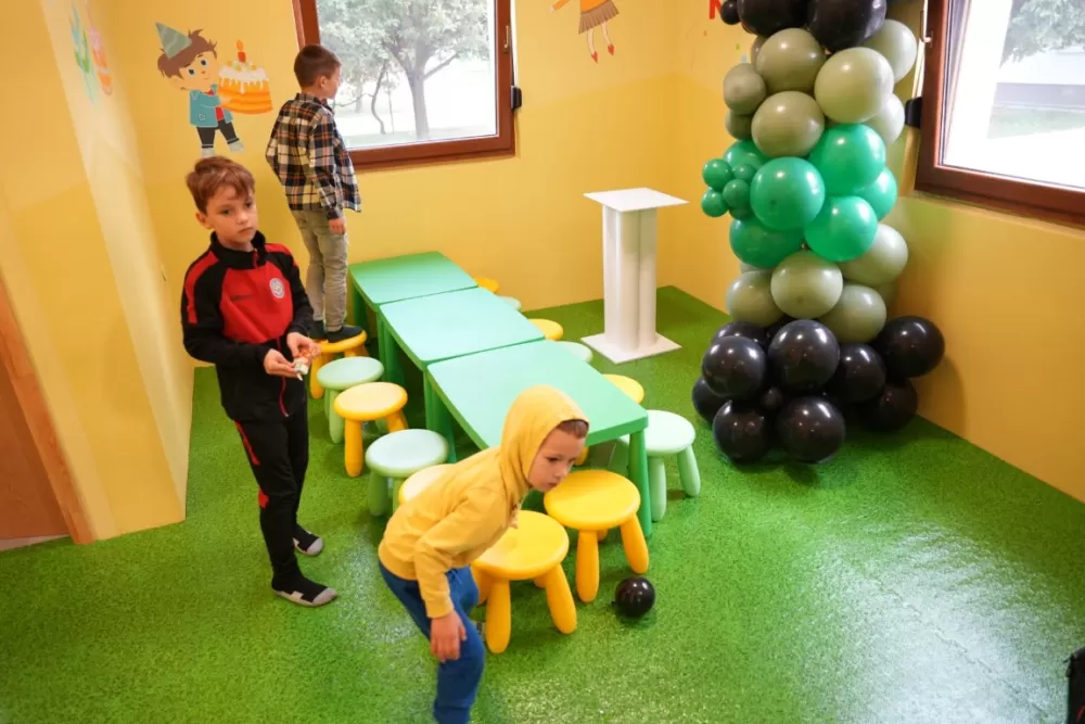 RAZIGRANI PROSTOR: Požega je dobila novu hit lokaciju za djecu do 10 godina – Kikiland rođendaonicu!