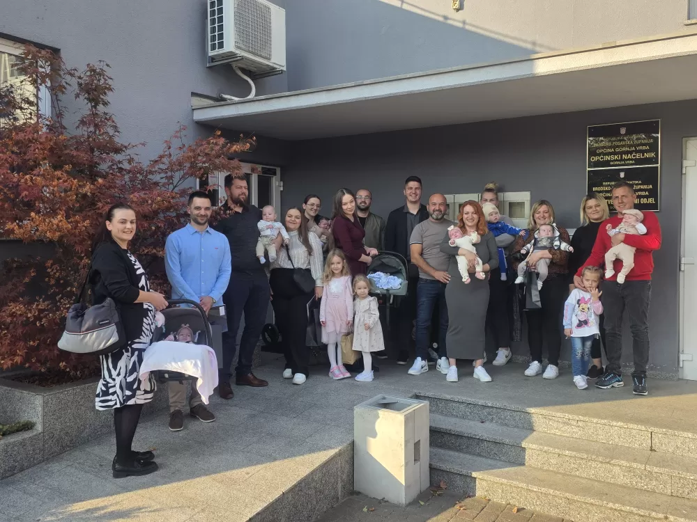 „Djeca su budućnost – a zajednica je njihova sigurna luka“: Gornja Vrba uvodi snažnije demografske mjere za svoje najmlađe