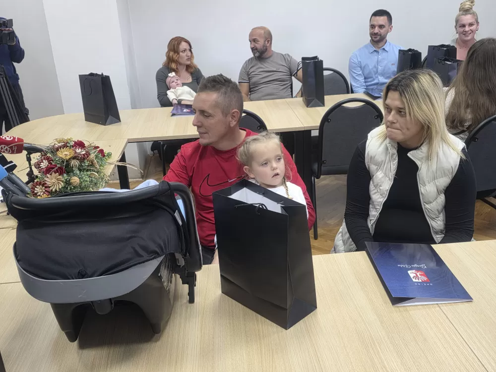 „Djeca su budućnost – a zajednica je njihova sigurna luka“: Gornja Vrba uvodi snažnije demografske mjere za svoje najmlađe