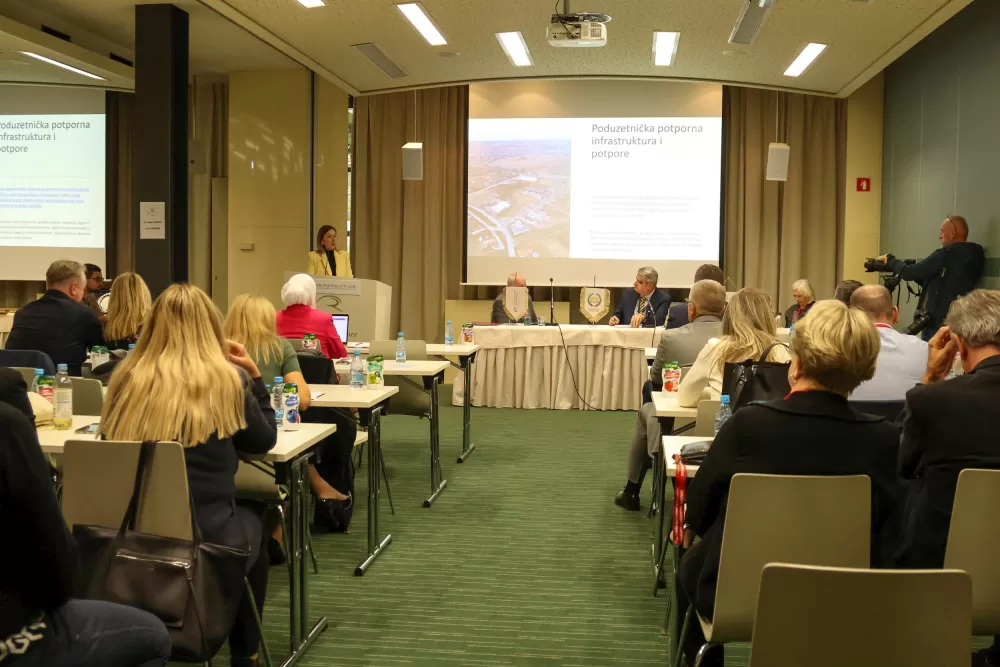 Požeško-slavonska županija dobitnik nagrade za razvoj poduzetništva Globallocal