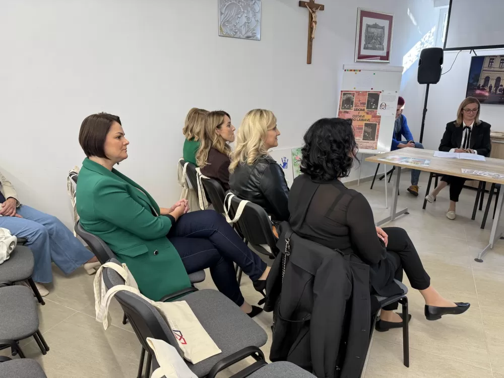 Završni skup pilot projekta podrške udomiteljstvu održan u Slavonskom Brodu
