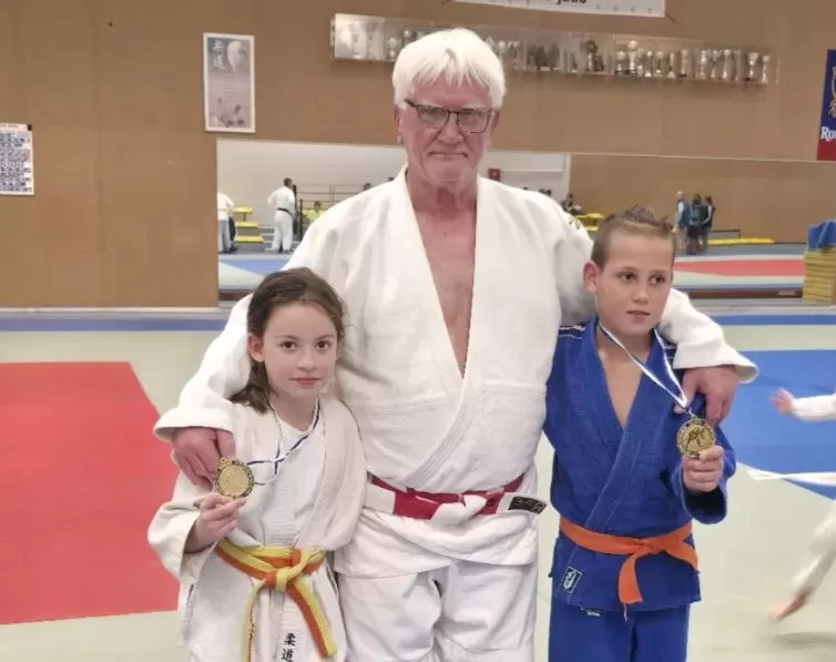 Požega.eu | Marta Komušanac i Mateo Horvatović osvojili zlato u  Francuskoj