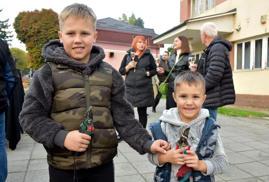 Kutjevački vinari svečano zaključili berbu grožđa na Trgu graševine