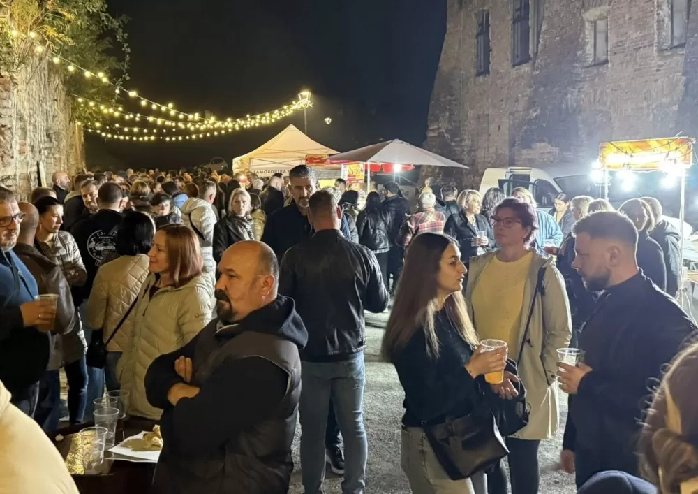 Ambijent Tvrđave Brod uz okuse domaćeg piva