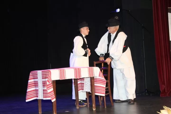 KULTURNO-UMJETNIČKO DRUŠTVO „ORLJAVA“: Održan dvosatni koncert „Lišće šuška, a tambura svira“