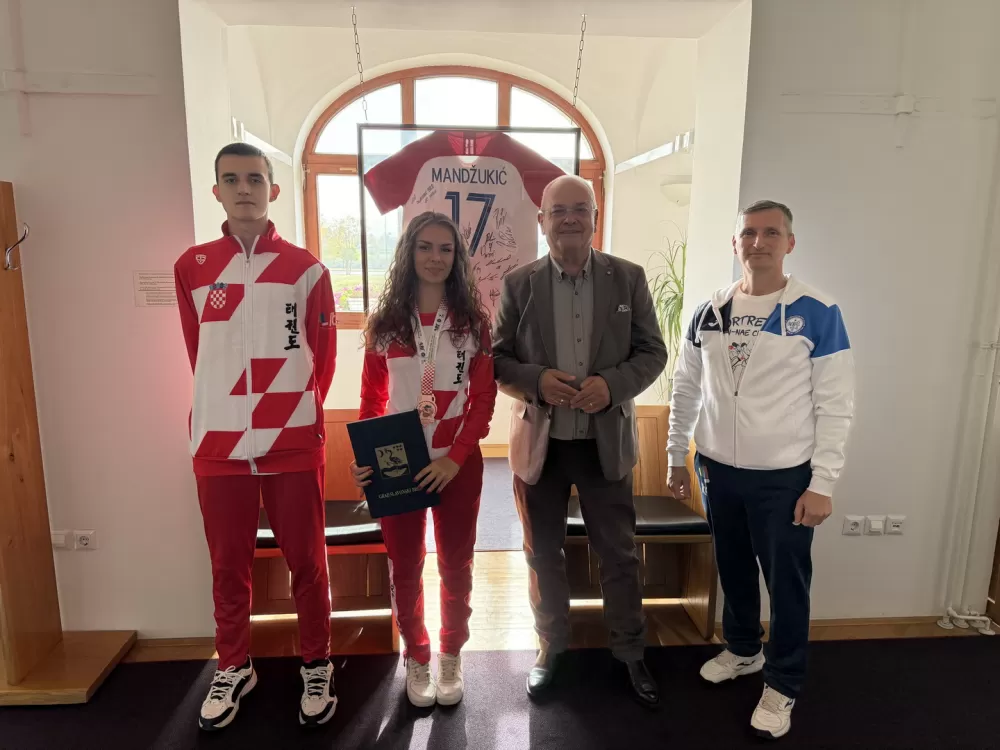 Iz Poreča s medaljom: Gradonačelnik ugostio Andreu Brezovac