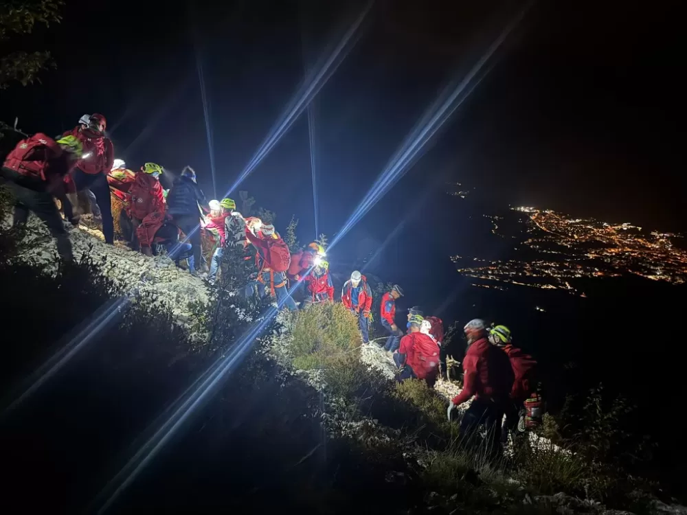 Požeški HGSS-ovci pokazali snagu zajedništva i hrabrosti na stijenskoj vježbi podno Biokova