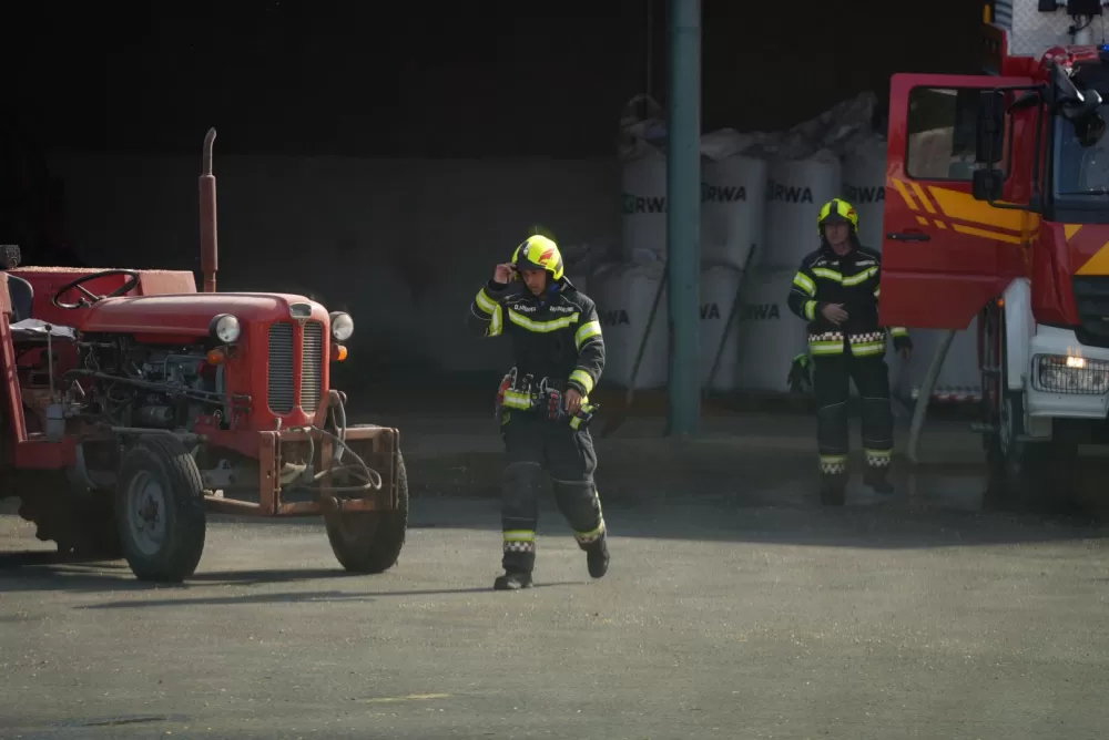 Požar sušare u Golobrdcima: Vatrogasci brzo reagirali i lokalizirali vatru