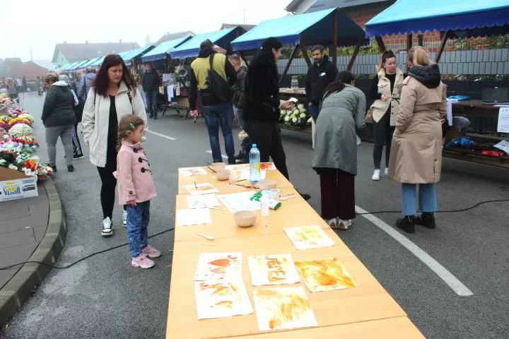 U Pleternici održani Jesenski sajam i Kestenijada