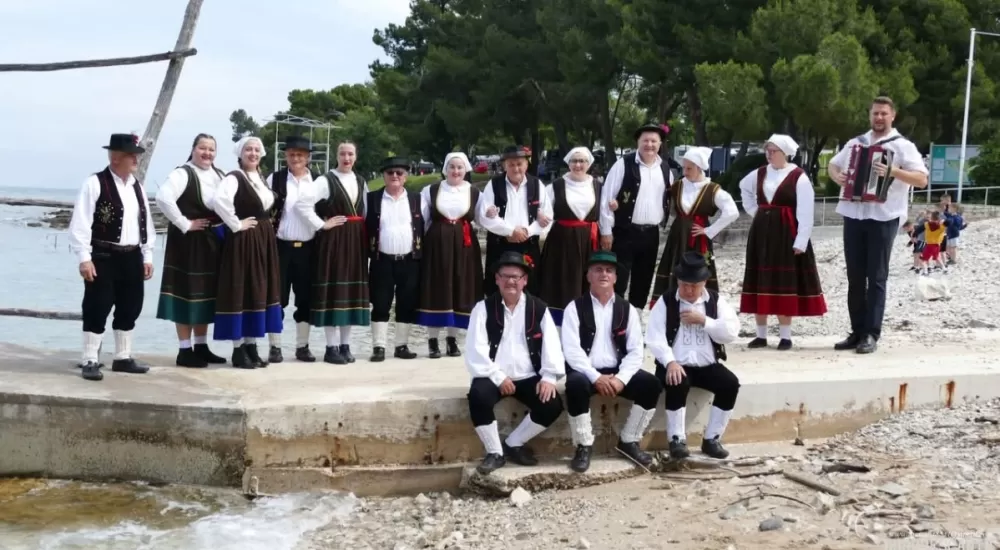 Za osamnaest godina postojanja počastili se spotom kakvim se u Hrvatskoj može rijetko tko pohvaliti
