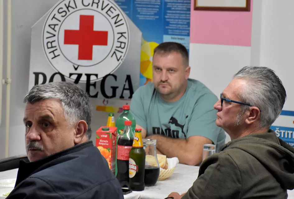 Višestruki darivatelj krvi Davor Matić primio odličje predsjednika RH, a deseci pojedinaca niz priznanja