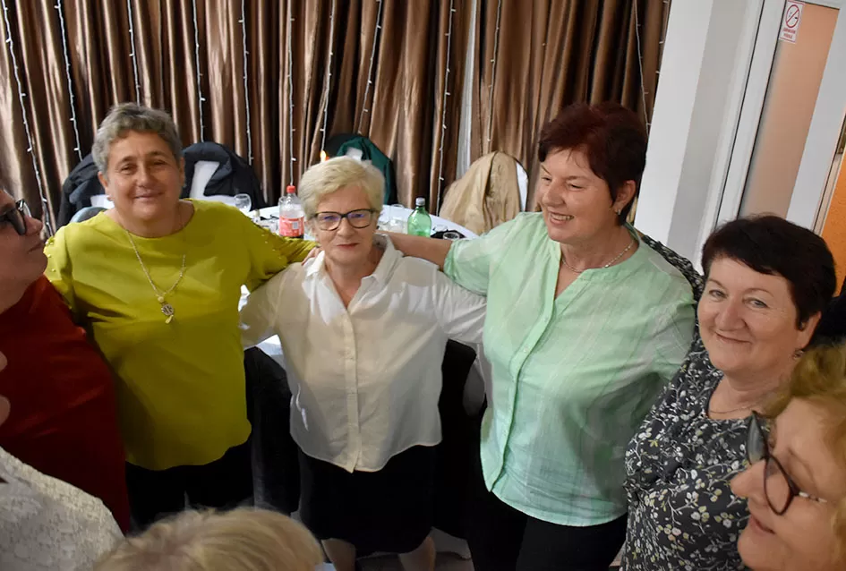 Vesela noć u Svečanoj dvorani Luki: Tražila se stolica više