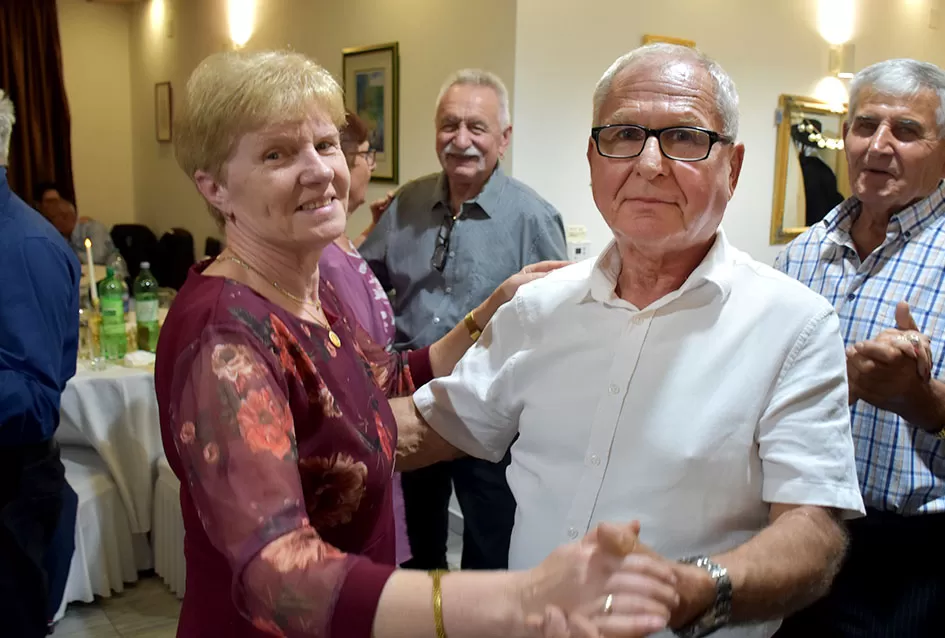 Vesela noć u Svečanoj dvorani Luki: Tražila se stolica više
