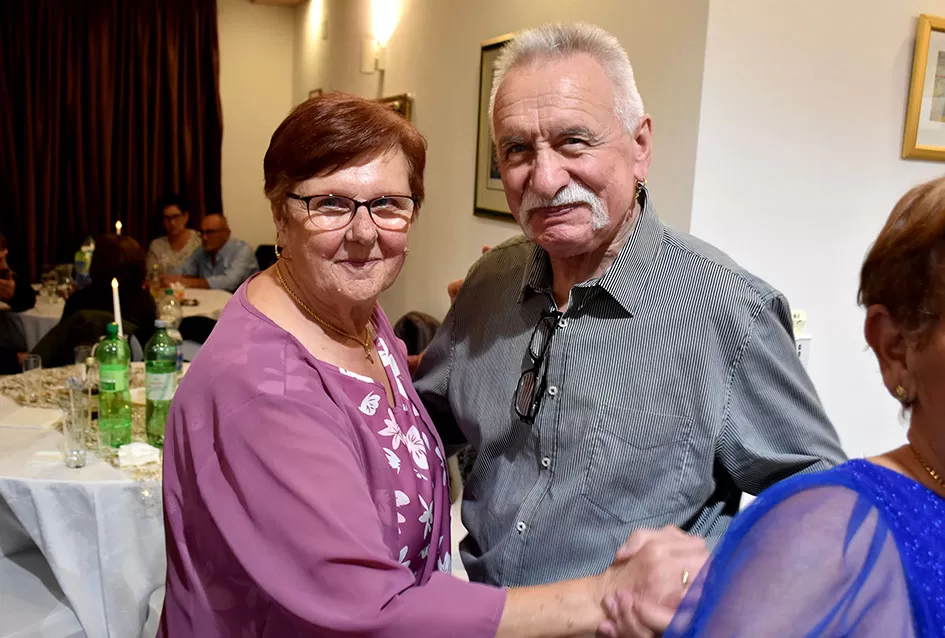 Vesela noć u Svečanoj dvorani Luki: Tražila se stolica više