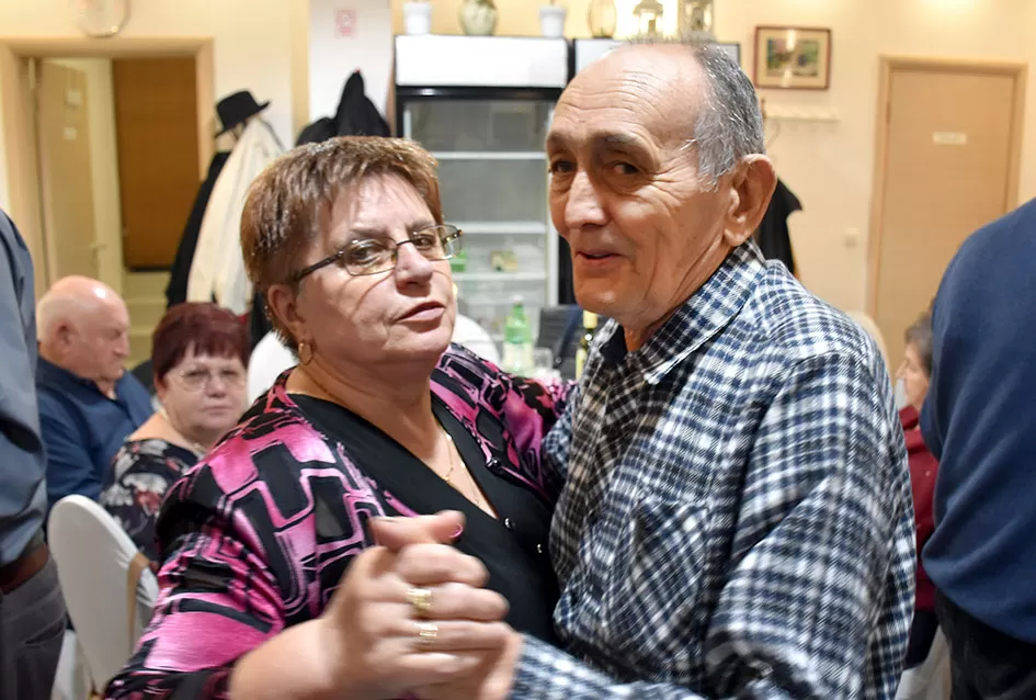 Vesela noć u Svečanoj dvorani Luki: Tražila se stolica više