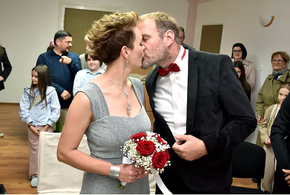 Požežani Tihana i Ivan ljubav prema glazbi okrunili brakom