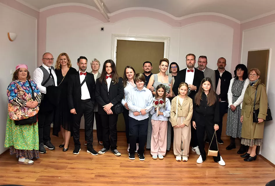 Požežani Tihana i Ivan ljubav prema glazbi okrunili brakom