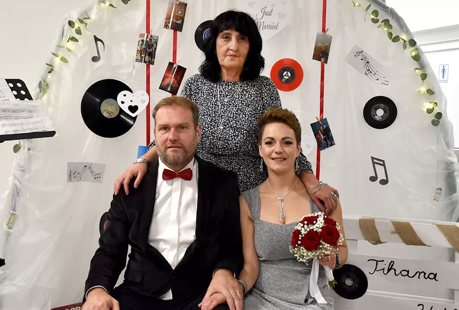 Požežani Tihana i Ivan ljubav prema glazbi okrunili brakom
