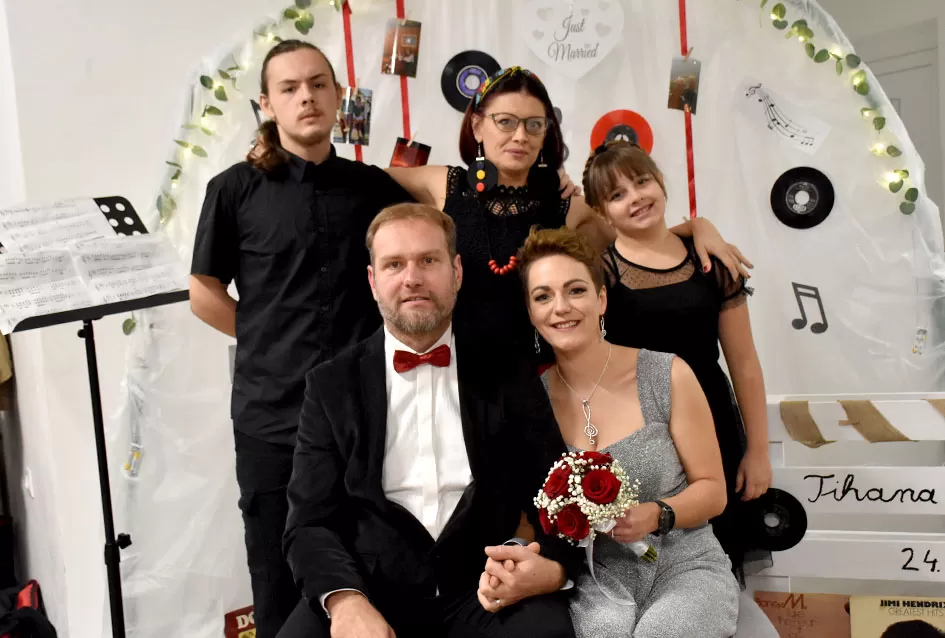 Požežani Tihana i Ivan ljubav prema glazbi okrunili brakom