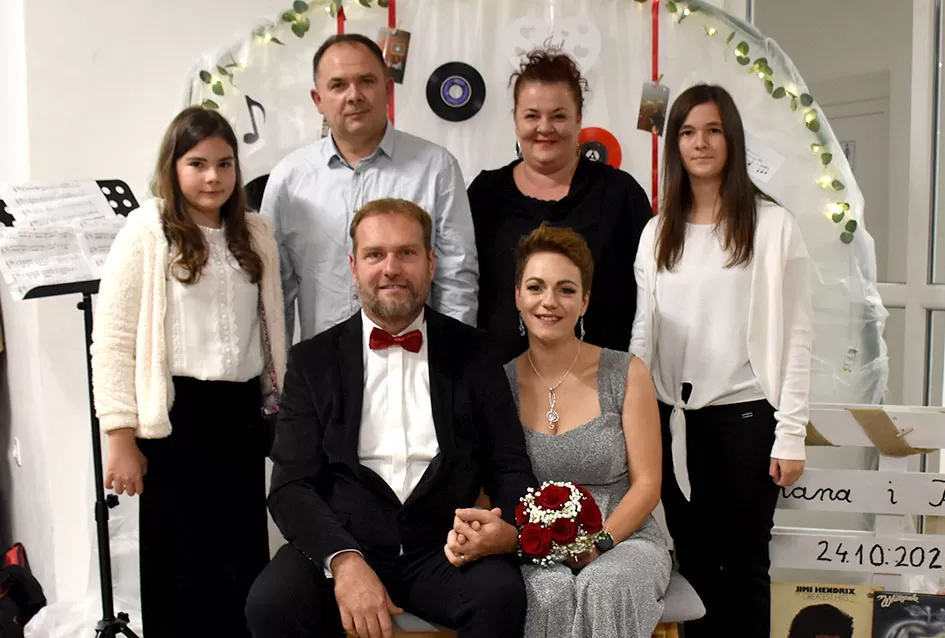 Požežani Tihana i Ivan ljubav prema glazbi okrunili brakom