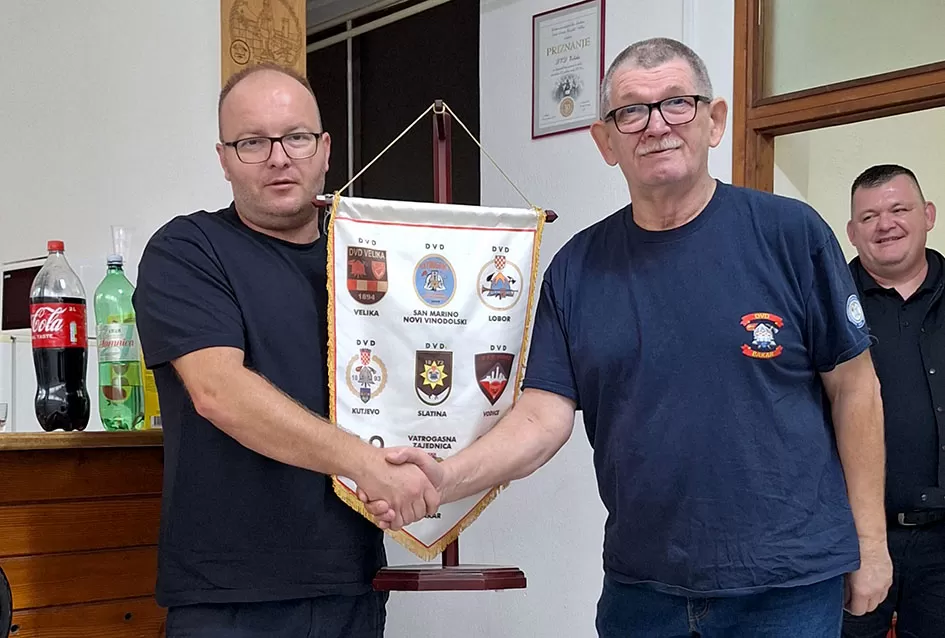 Vatrogasci Velike domaćini Koordinacije plavo-zelene linije prijateljstva