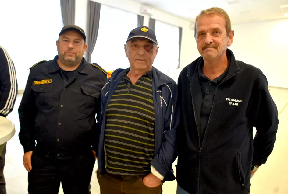 Vatrogasci Velike domaćini Koordinacije plavo-zelene linije prijateljstva