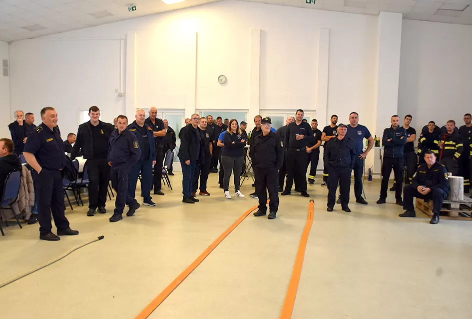 Vatrogasci Velike domaćini Koordinacije plavo-zelene linije prijateljstva