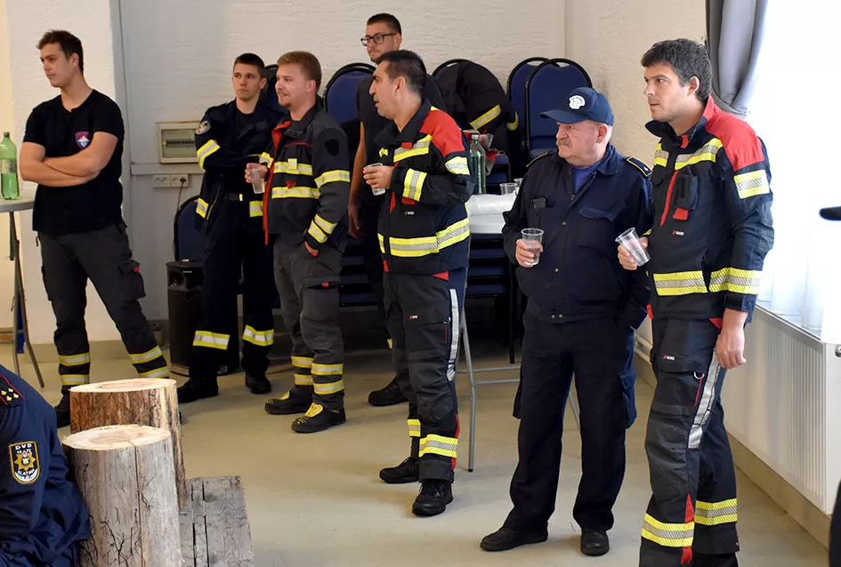Vatrogasci Velike domaćini Koordinacije plavo-zelene linije prijateljstva