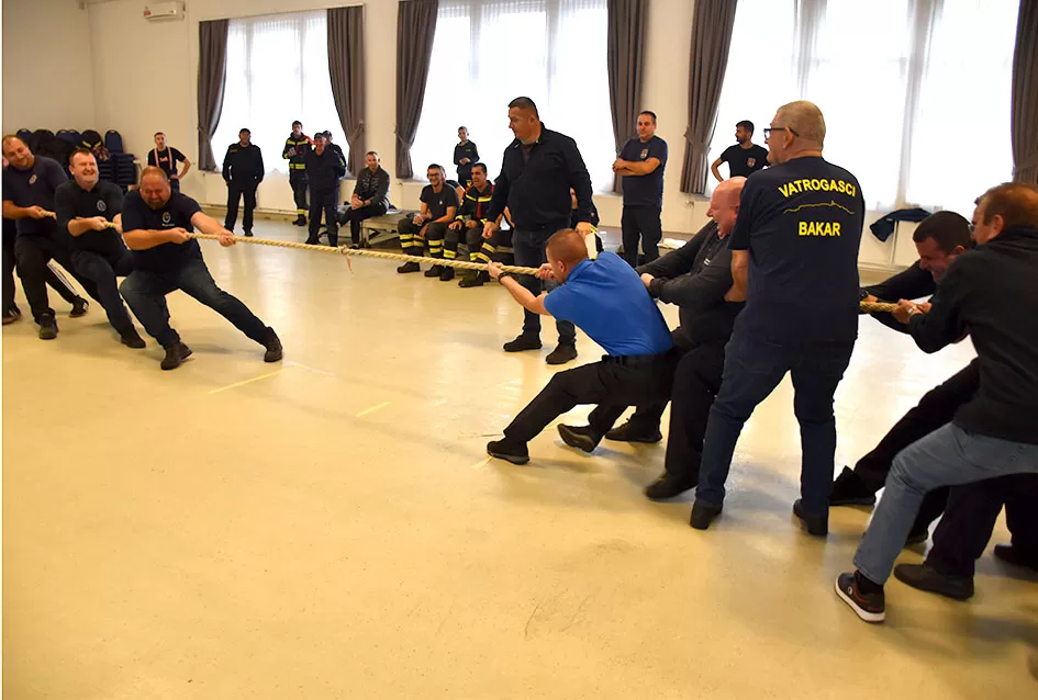 Vatrogasci Velike domaćini Koordinacije plavo-zelene linije prijateljstva