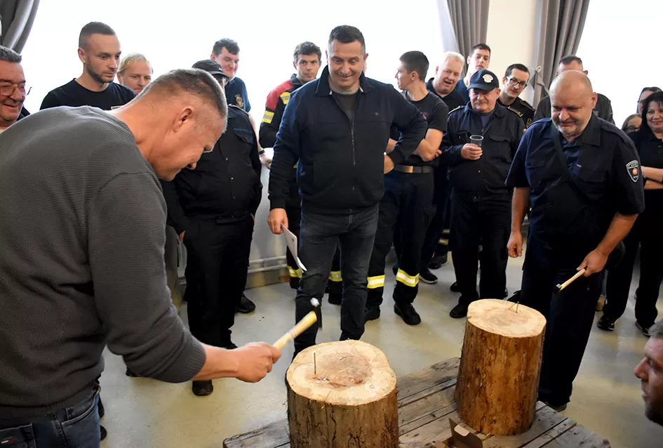 Vatrogasci Velike domaćini Koordinacije plavo-zelene linije prijateljstva