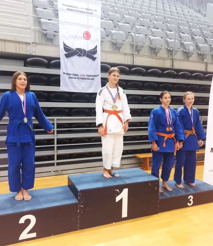 JUDO KLUB „SLAVONAC“: Uspješan nastup na međunarodnom turniru u Osijeku