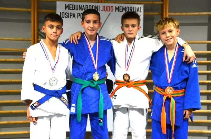 JUDO KLUB „SLAVONAC“: Uspješan nastup na međunarodnom turniru u Osijeku