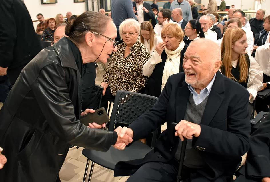 Na visokoj razini predstavljena je publikacija Vinka Tadića o manastiru Orahovici  