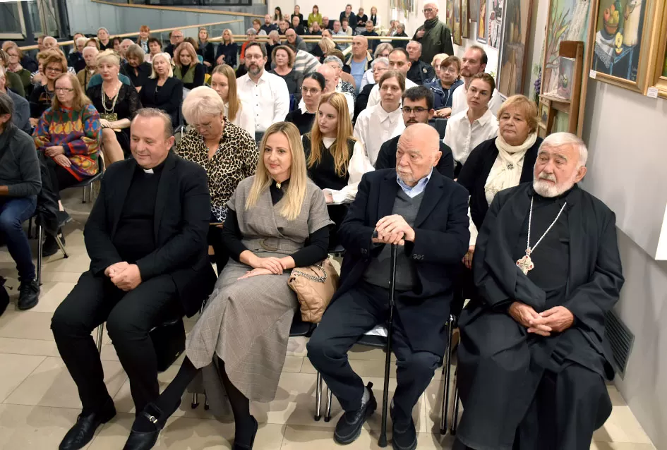 Na visokoj razini predstavljena je publikacija Vinka Tadića o manastiru Orahovici  